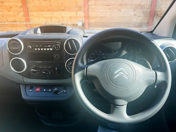 Used Citroen Berlingo Multispace 2017 for sale - 77821065: Photo