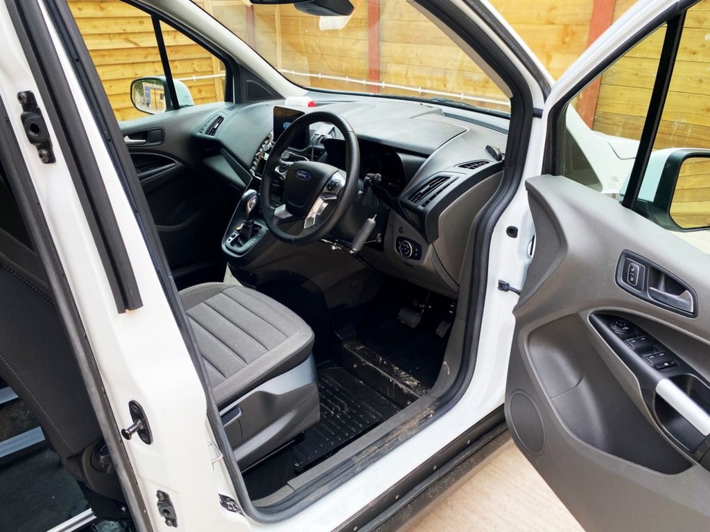 Used Ford Grand Tourneo Connect 2021 for sale - 76900446: Photo 12