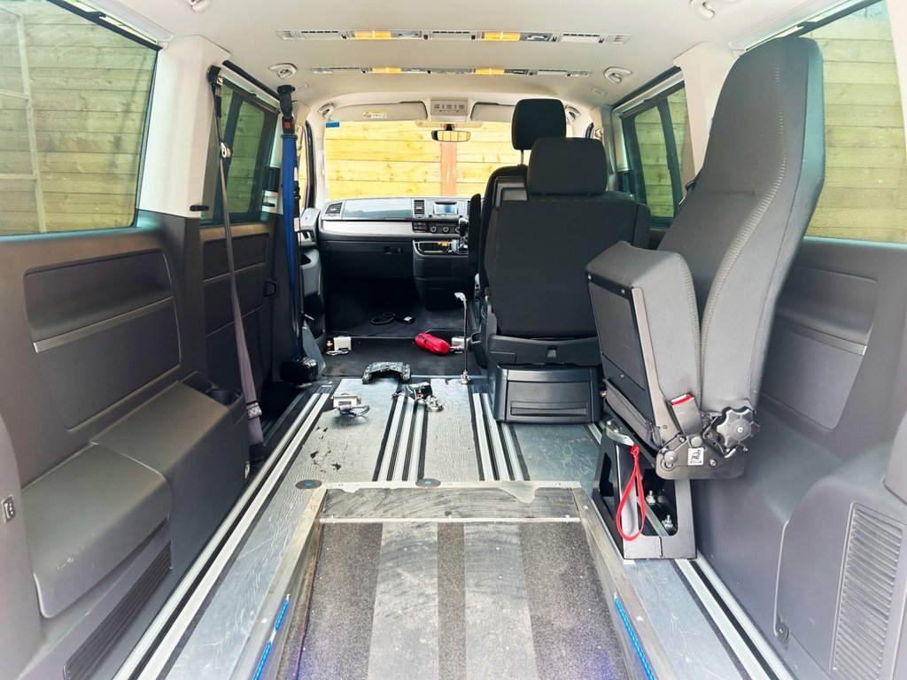 Used Volkswagen Caravelle 2018 for sale - 76797623: Photo 16