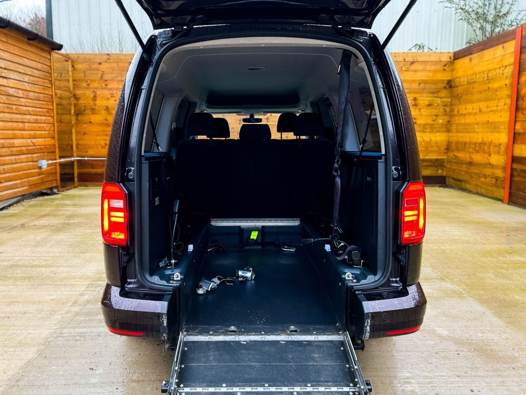 Used Volkswagen Caddy Maxi Life 2019 for sale - 77341559: Photo 12