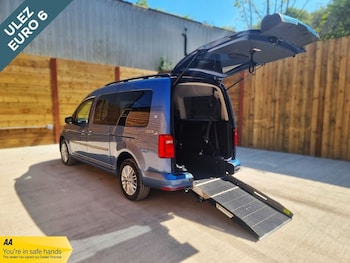 Used Volkswagen Caddy Maxi Life 2018 for sale - 75936454: Photo