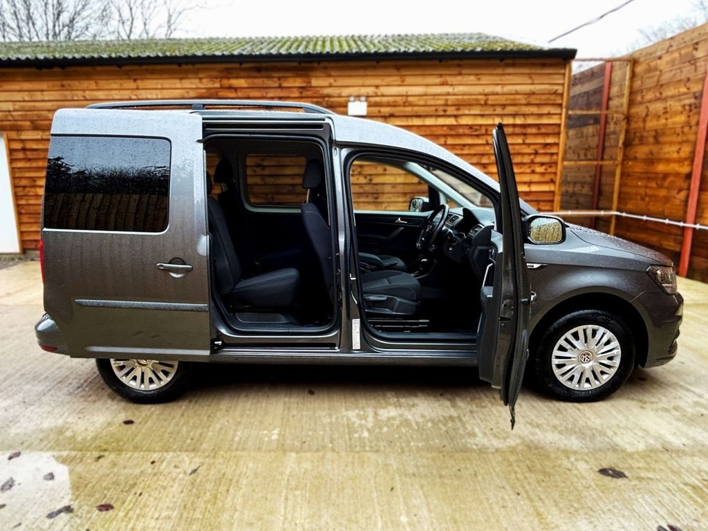 Used Volkswagen Caddy Life 2020 for sale - 77498713: Photo 15