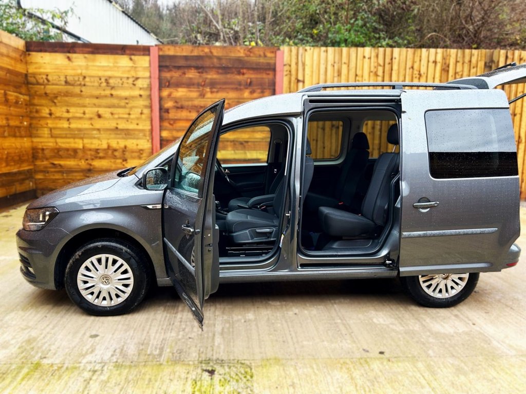 Used Volkswagen Caddy Life 2020 for sale - 77498713: Photo 16