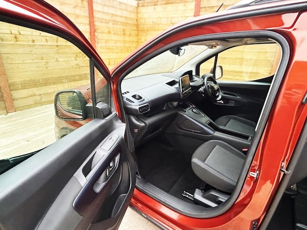Used Peugeot Rifter 2020 for sale - 76119256: Photo 20