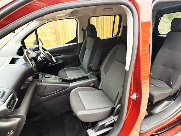 Used Peugeot Rifter 2020 for sale - 76119256: Photo 21