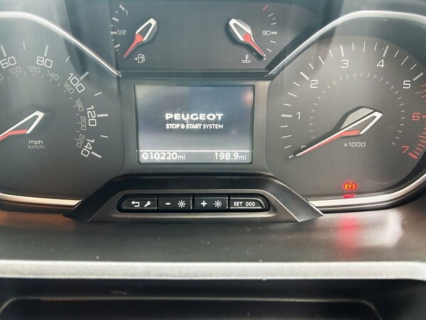Used Peugeot Rifter 2020 for sale - 76119256: Photo 24