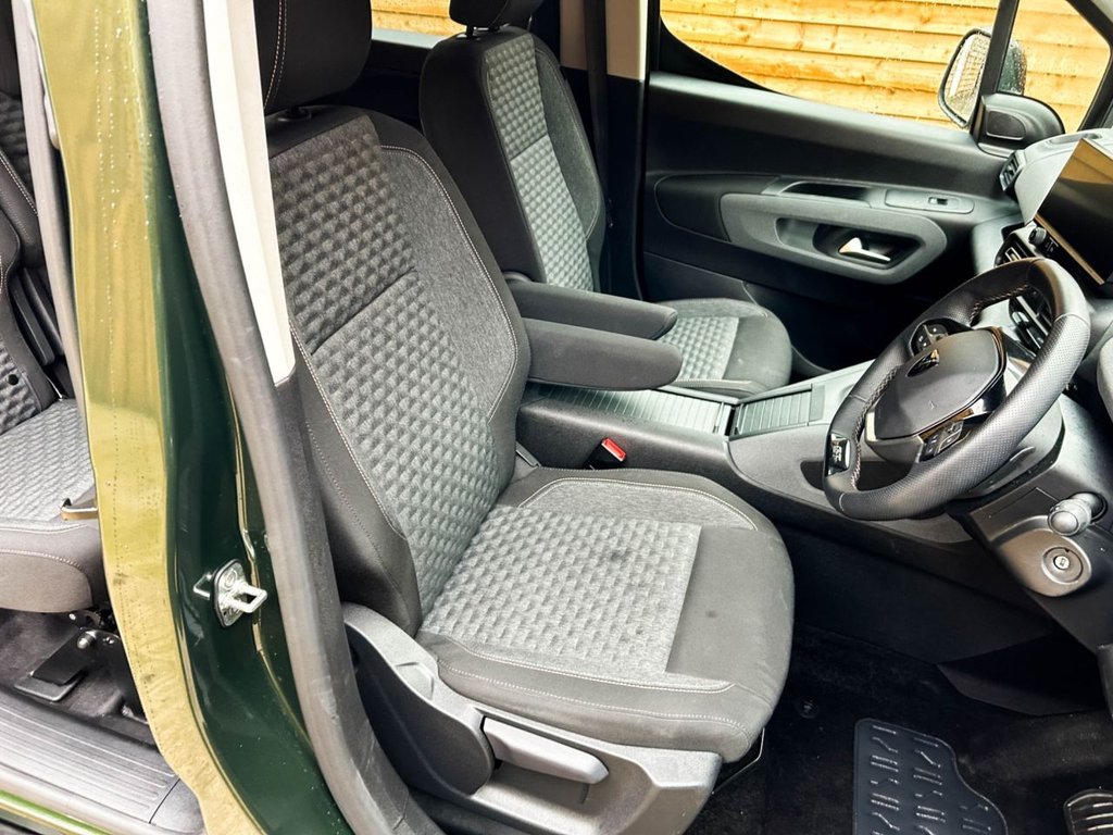 Used Peugeot Rifter 2024 for sale - 77919691: Photo 17