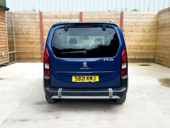 Used Peugeot Rifter 2021 for sale - 78851084: Photo