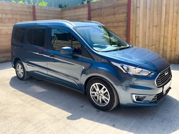 Used Ford Grand Tourneo Connect 2022 for sale - 78955476: Photo