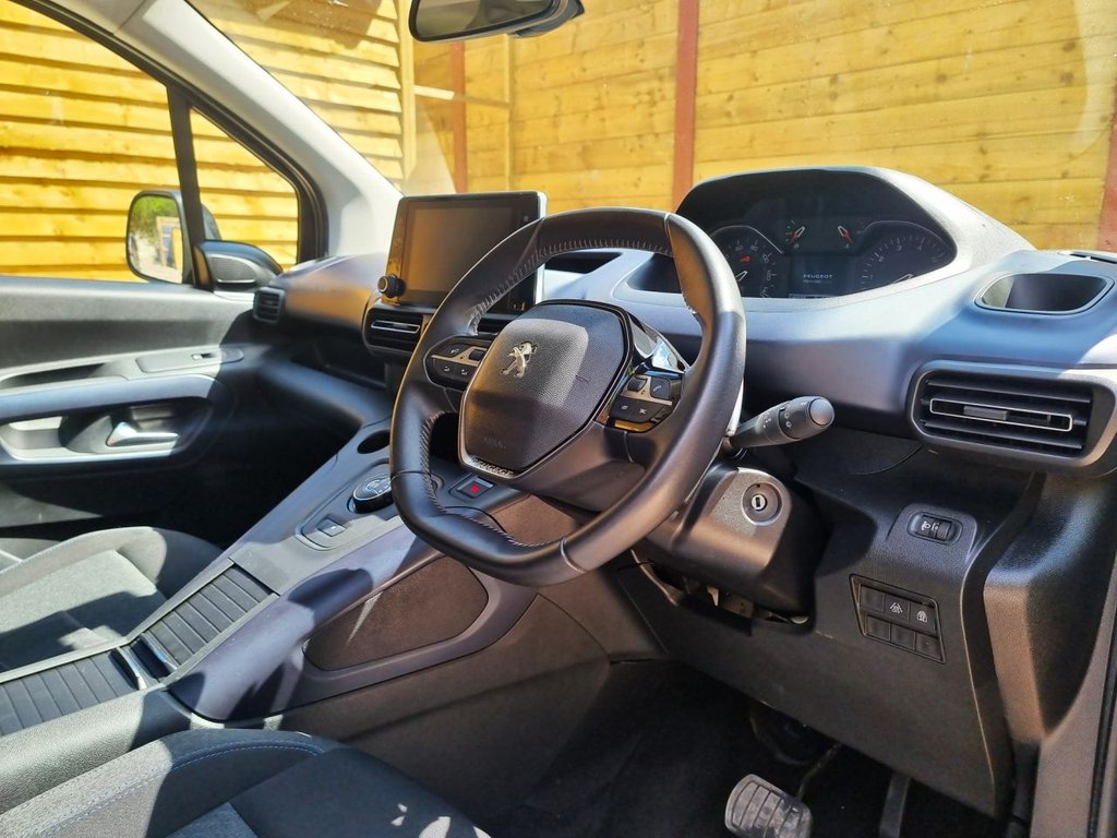 Used Peugeot Rifter 2022 for sale - 77593967: Photo 18