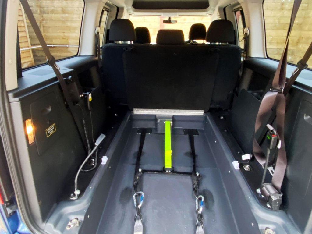 Used Volkswagen Caddy Maxi Life 2018 for sale - 76909922: Photo 15