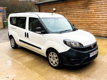 Used Fiat Doblo 2018 for sale - 77547592: Photo