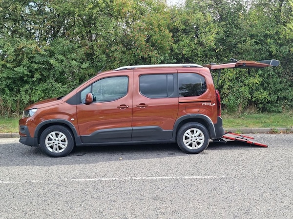 Used Peugeot Rifter 2019 for sale - 76105708: Photo 17