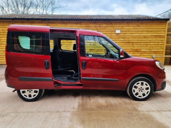 Used Fiat Doblo 2018 for sale - 74998655: Photo 10