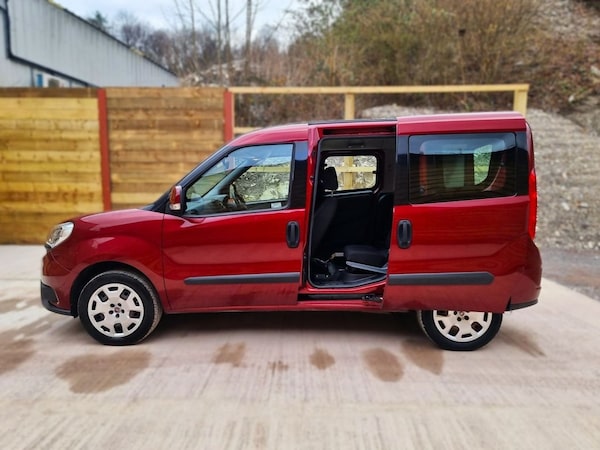 Used Fiat Doblo 2018 for sale - 74998655: Photo 11