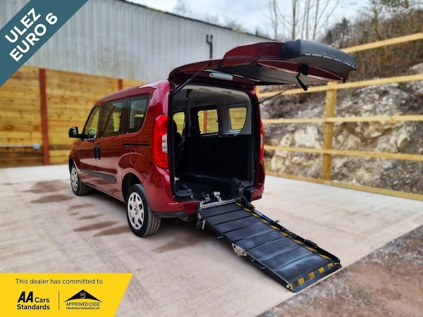 Used Fiat Doblo 2018 for sale - 74998655: Photo 1