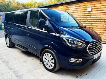 Used Ford Tourneo Custom 2019 for sale - 77806398: Photo