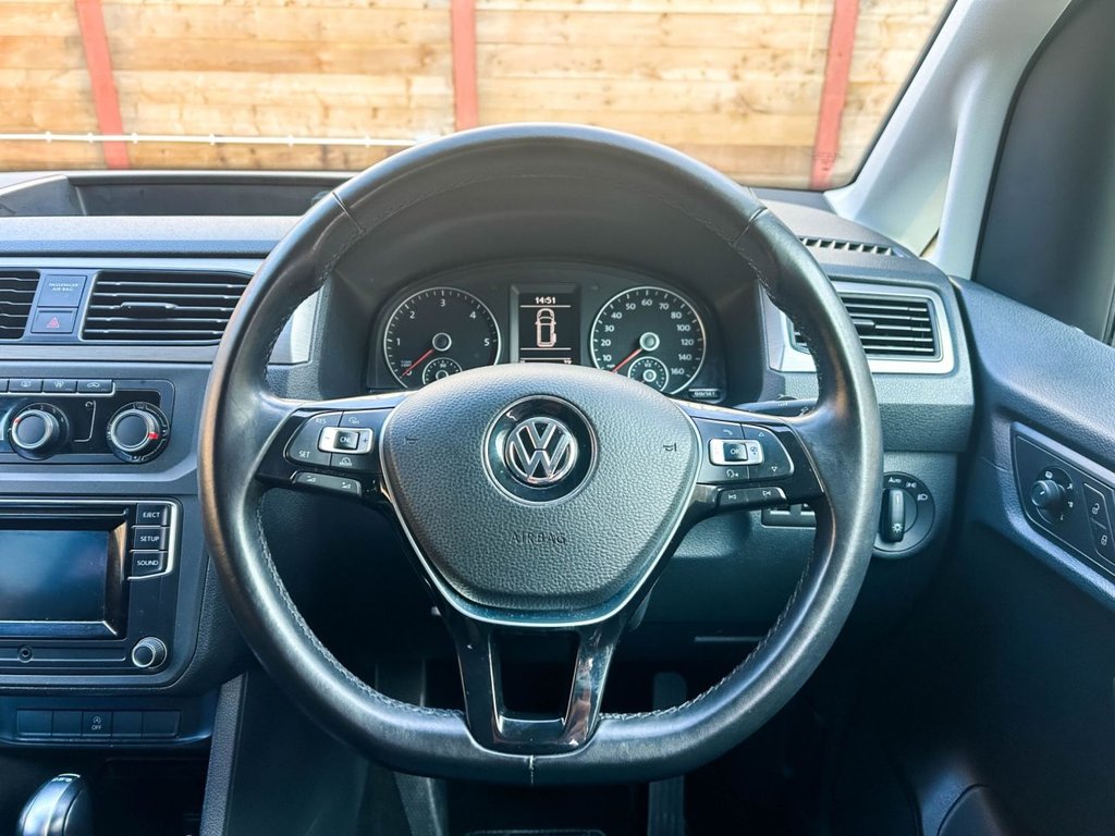 Used Volkswagen Caddy Maxi Life 2018 for sale - 77534898: Photo 24