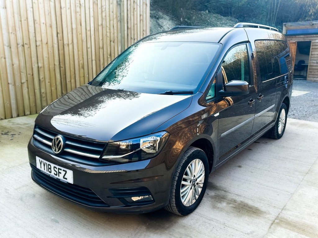 Used Volkswagen Caddy Maxi Life 2018 for sale - 77534898: Photo 5
