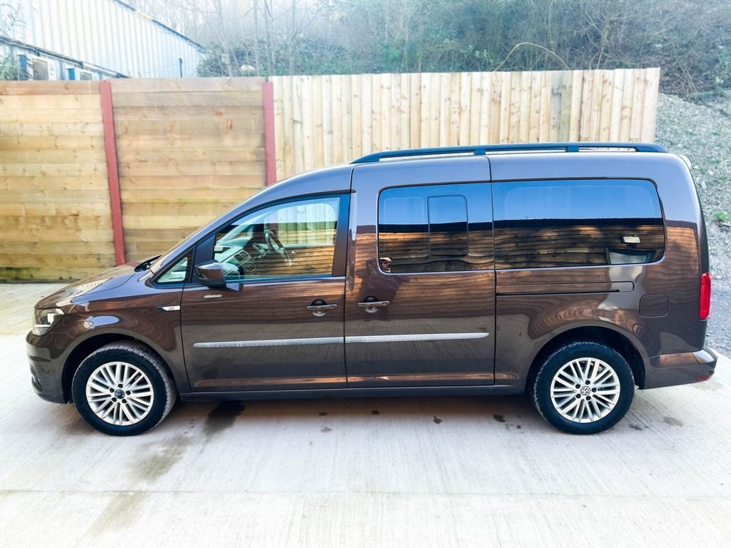 Used Volkswagen Caddy Maxi Life 2018 for sale - 77534898: Photo 7