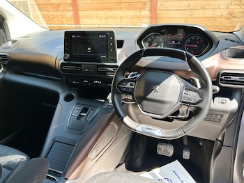 Used Peugeot Rifter 2024 for sale - 78358491: Photo