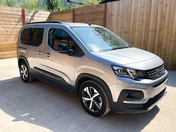 Used Peugeot Rifter 2024 for sale - 78358491: Photo