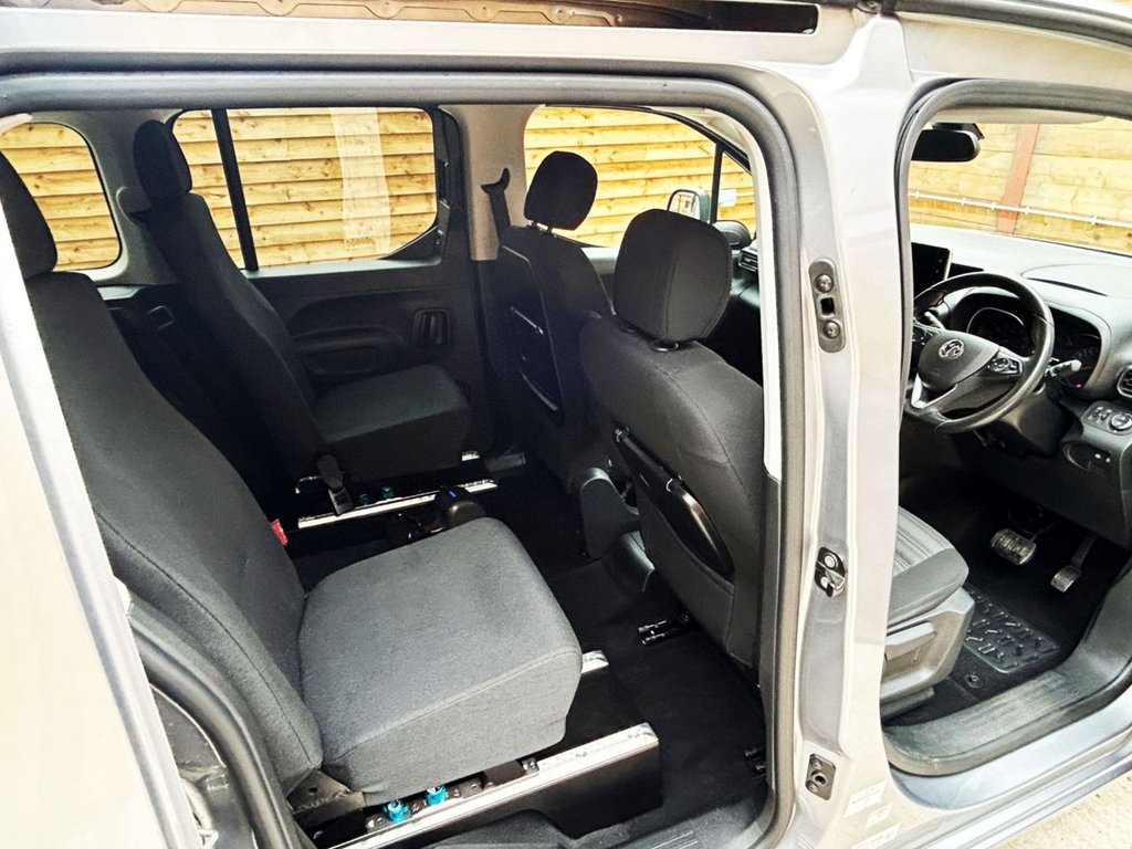 Used Vauxhall Combo Life 2022 for sale - 77275784: Photo 17