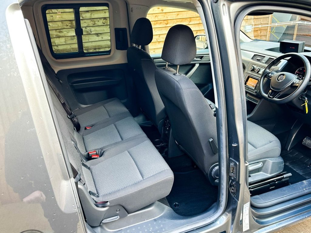 Used Volkswagen Caddy Maxi Life 2021 for sale - 77621153: Photo 18