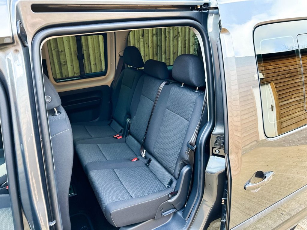 Used Volkswagen Caddy Maxi Life 2021 for sale - 77621153: Photo 21