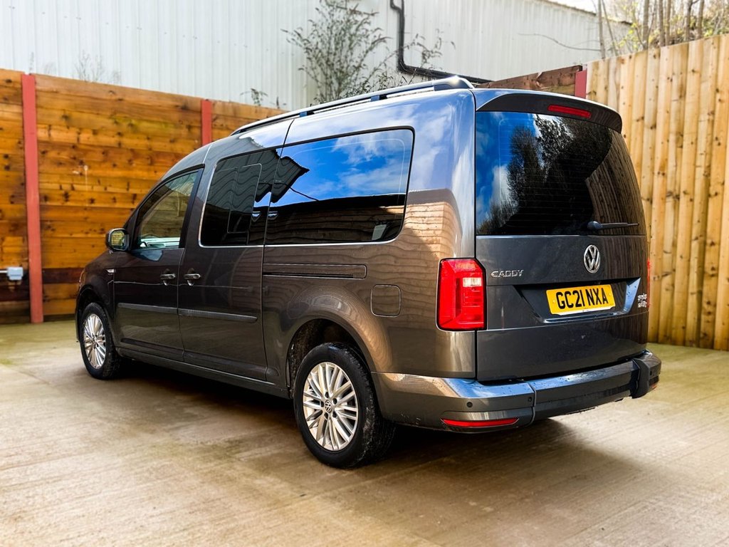 Used Volkswagen Caddy Maxi Life 2021 for sale - 77621153: Photo 9