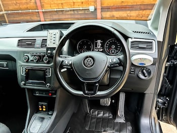 Used Volkswagen Caddy Life 2020 for sale - 77879598: Photo