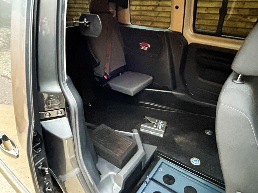 Used Volkswagen Caddy Life 2020 for sale - 77879598: Photo 7