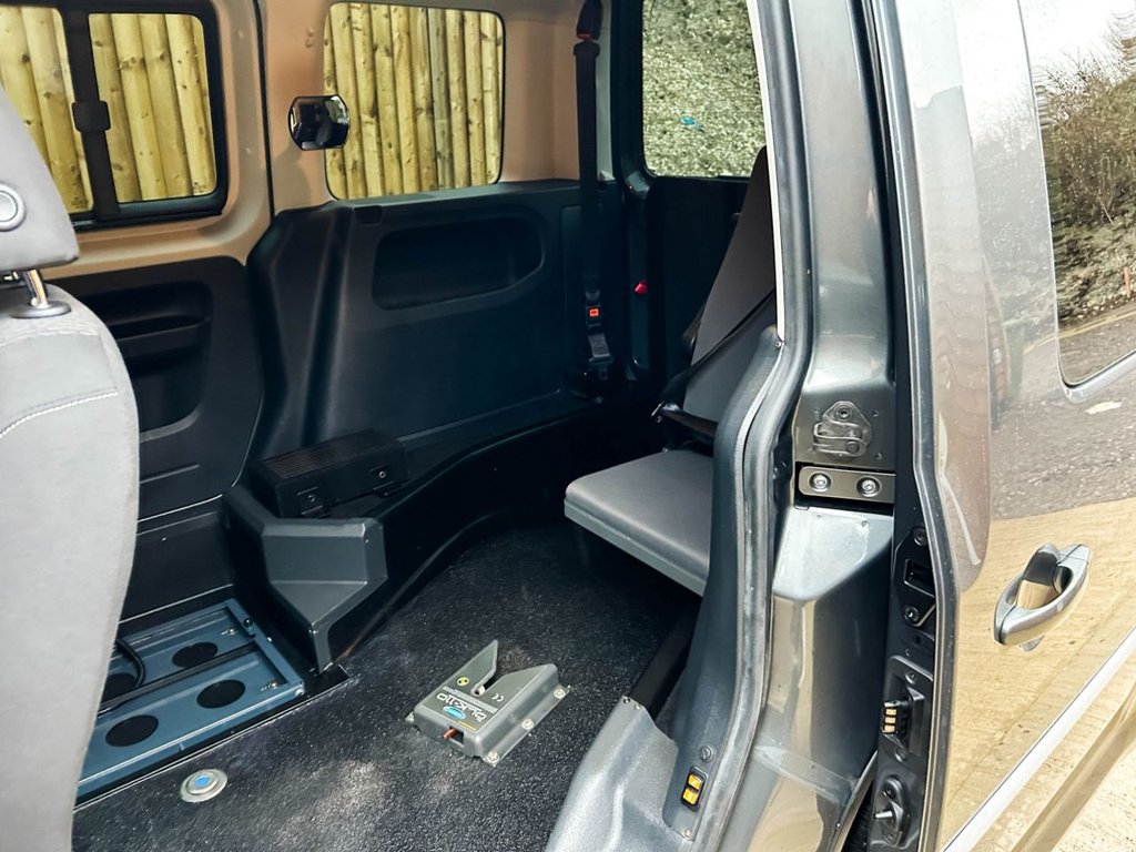 Used Volkswagen Caddy Life 2020 for sale - 77879598: Photo 9