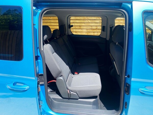 Used Ford Grand Tourneo Connect 2024 for sale - 74931071: Photo 8