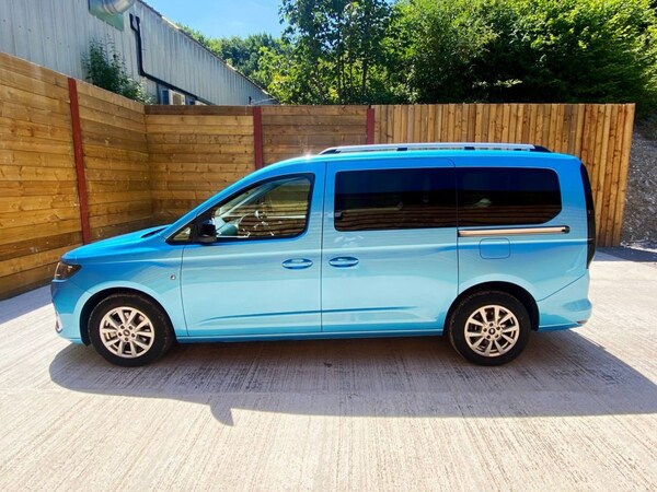 Used Ford Grand Tourneo Connect 2024 for sale - 74931071: Photo 9