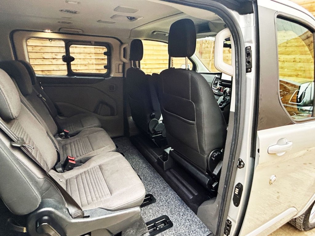 Used Ford Tourneo Custom 2020 for sale - 76950258: Photo 20