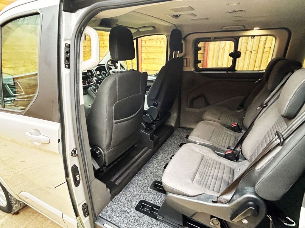 Used Ford Tourneo Custom 2020 for sale - 76950258: Photo 24