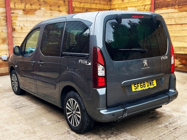 Used Peugeot Partner Tepee 2018 for sale - 75666294: Photo 10