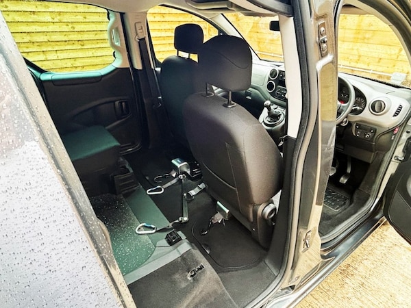 Used Peugeot Partner Tepee 2018 for sale - 75666294: Photo 20