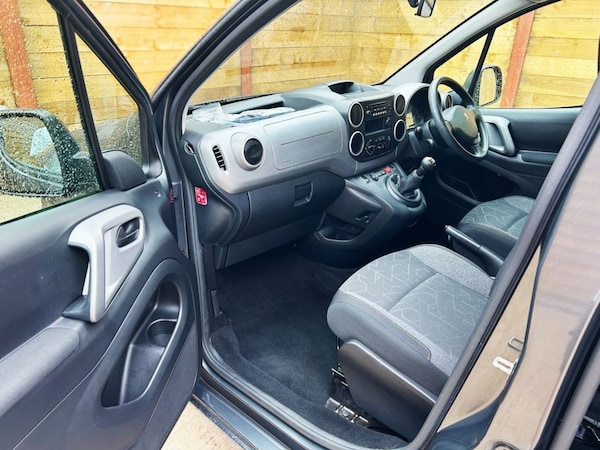 Used Peugeot Partner Tepee 2018 for sale - 75666294: Photo 21