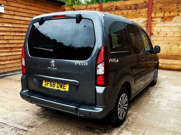 Used Peugeot Partner Tepee 2018 for sale - 75666294: Photo 9