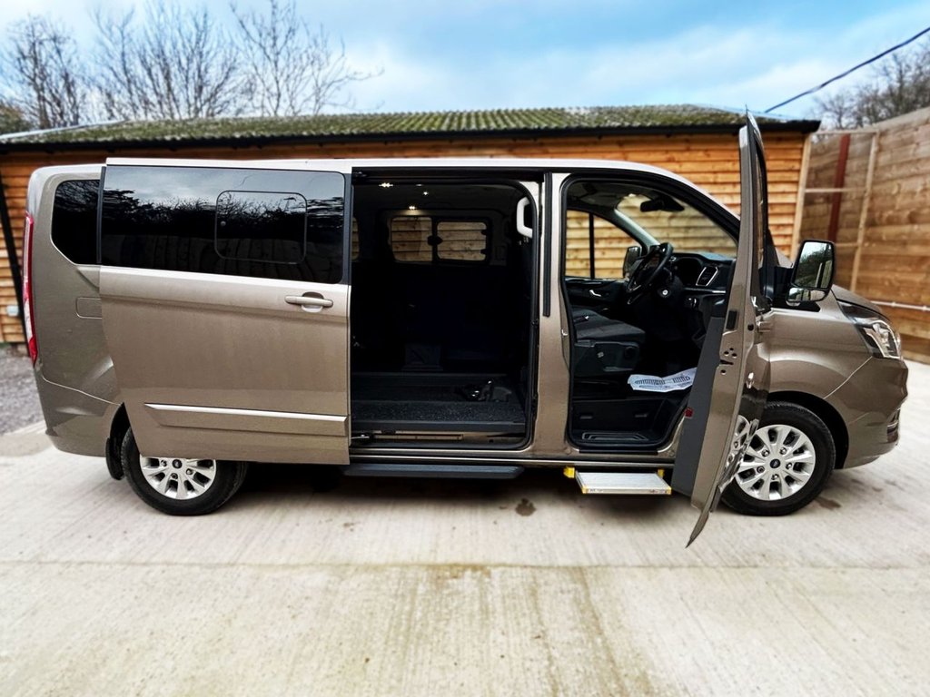 Used Ford Tourneo Custom 2019 for sale - 76510041: Photo 15