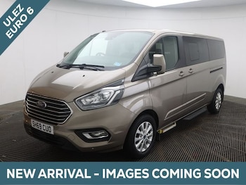 Used Ford Tourneo Custom 2019 for sale - 76510041: Photo