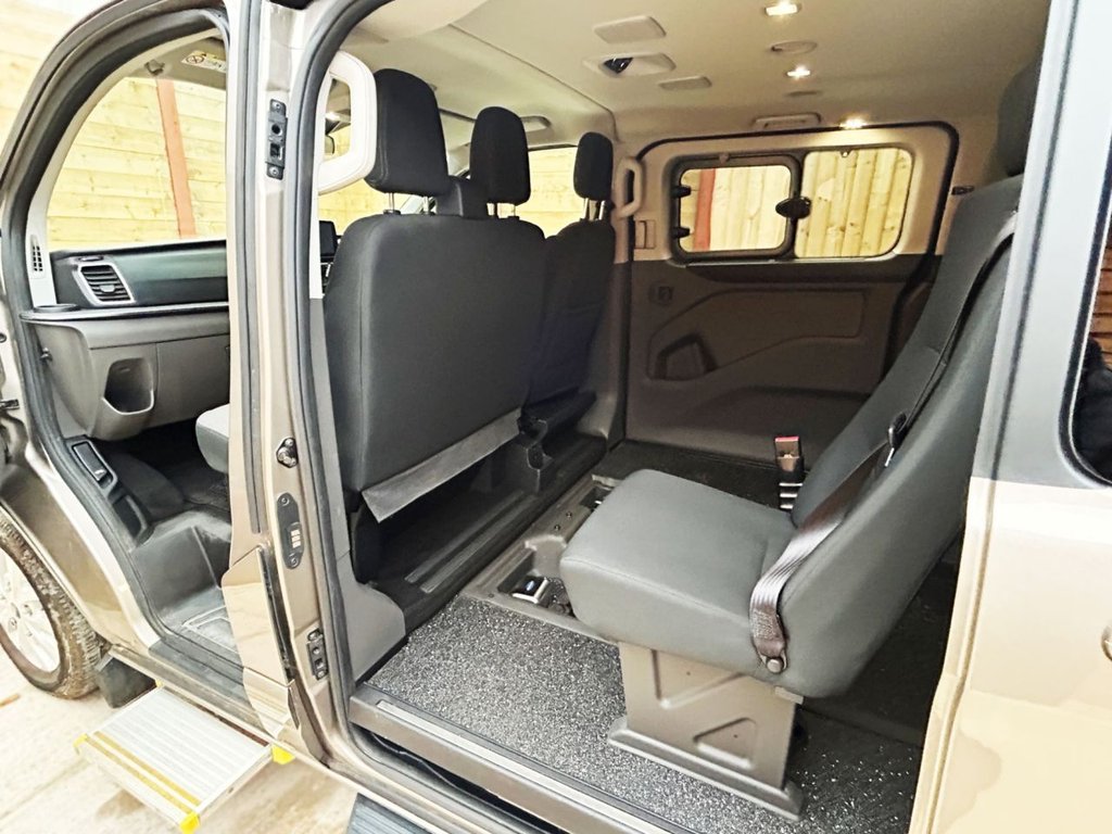 Used Ford Tourneo Custom 2019 for sale - 76510041: Photo 23