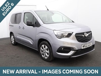 2022 (22) - 4 Seat Petrol Auto Wheelchair Accessible Disabled Access Vehicle WAV 5-Door