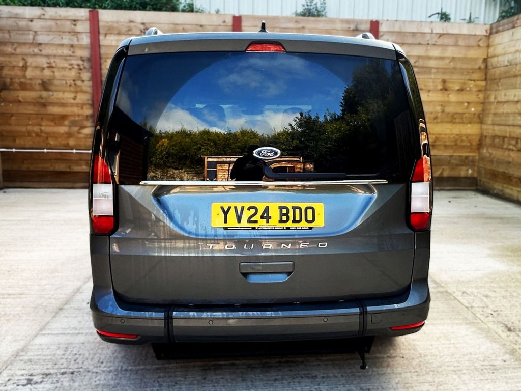 Used Ford Grand Tourneo Connect 2024 for sale - 75896845: Photo 12