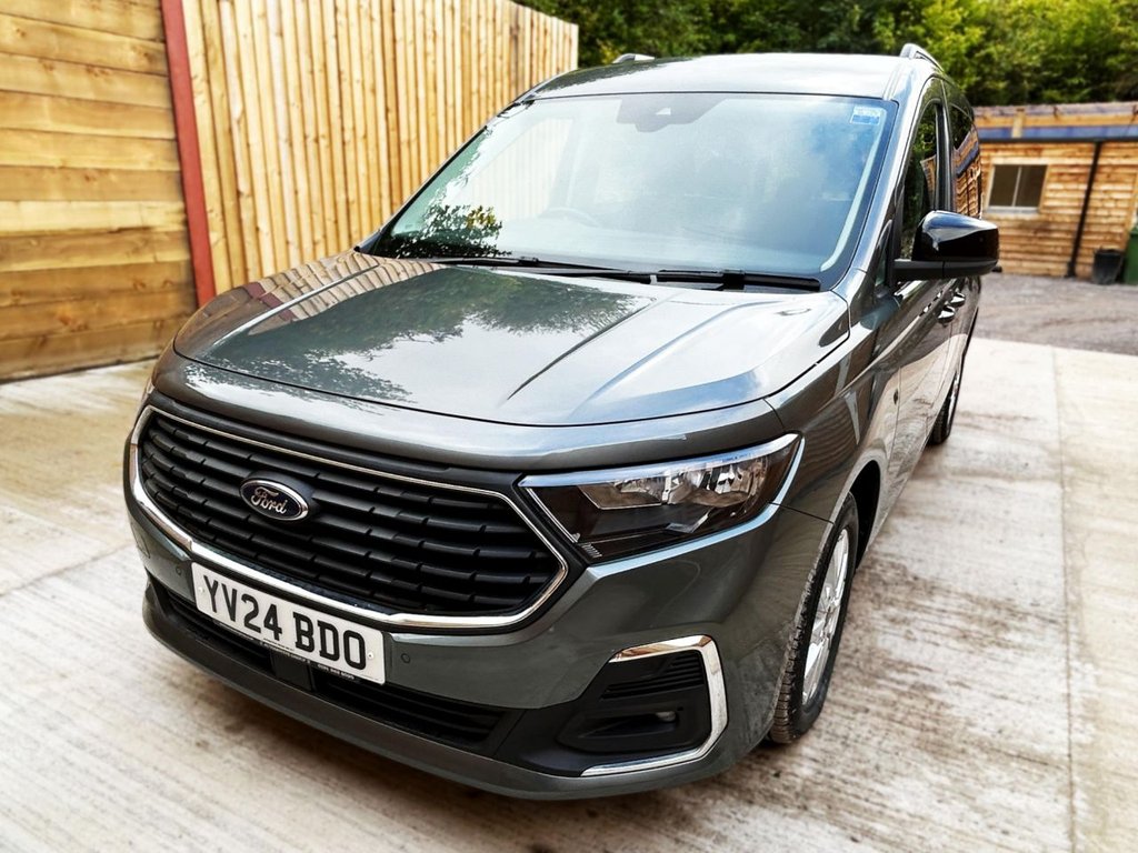 Used Ford Grand Tourneo Connect 2024 for sale - 75896845: Photo 6