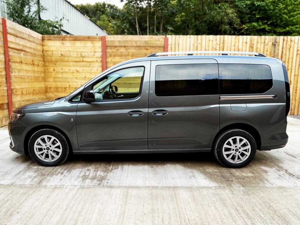 Used Ford Grand Tourneo Connect 2024 for sale - 75896845: Photo 8