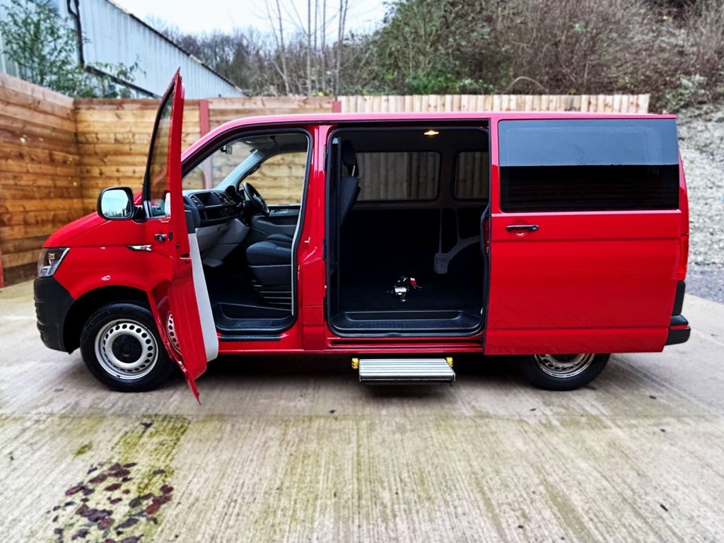 Used Volkswagen Transporter 2017 for sale - 76698817: Photo 14