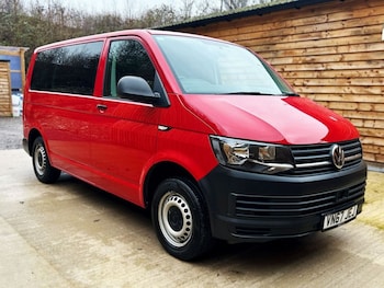 Used Volkswagen Transporter 2017 for sale - 76698817: Photo